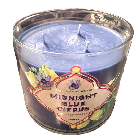 Bath & Body Works Midnight Blue Citrus 3 Wick Candle - Picture 4 of 4